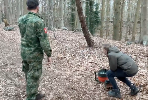 Brisantgranaat in bos Hoogerheide